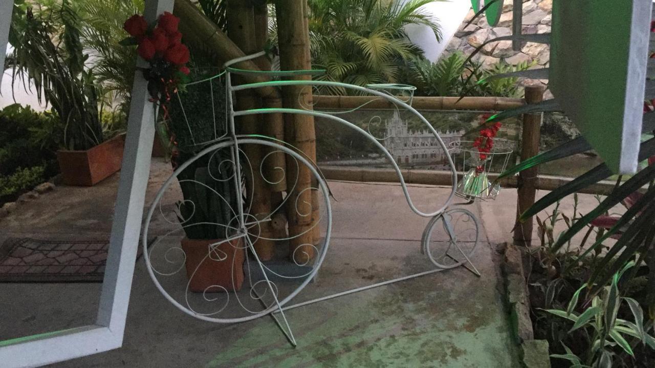 卡马苏特拉汽车旅馆 Yumbo 外观 照片